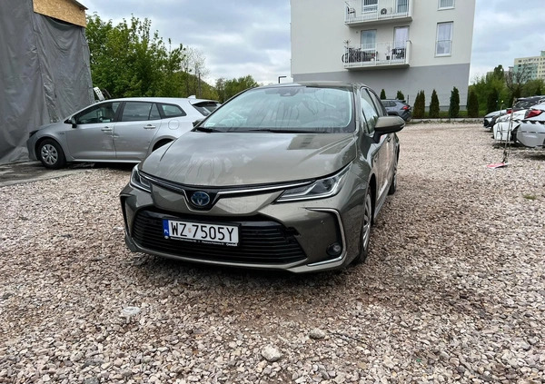 Toyota Corolla cena 59000 przebieg: 200000, rok produkcji 2019 z Warszawa małe 121